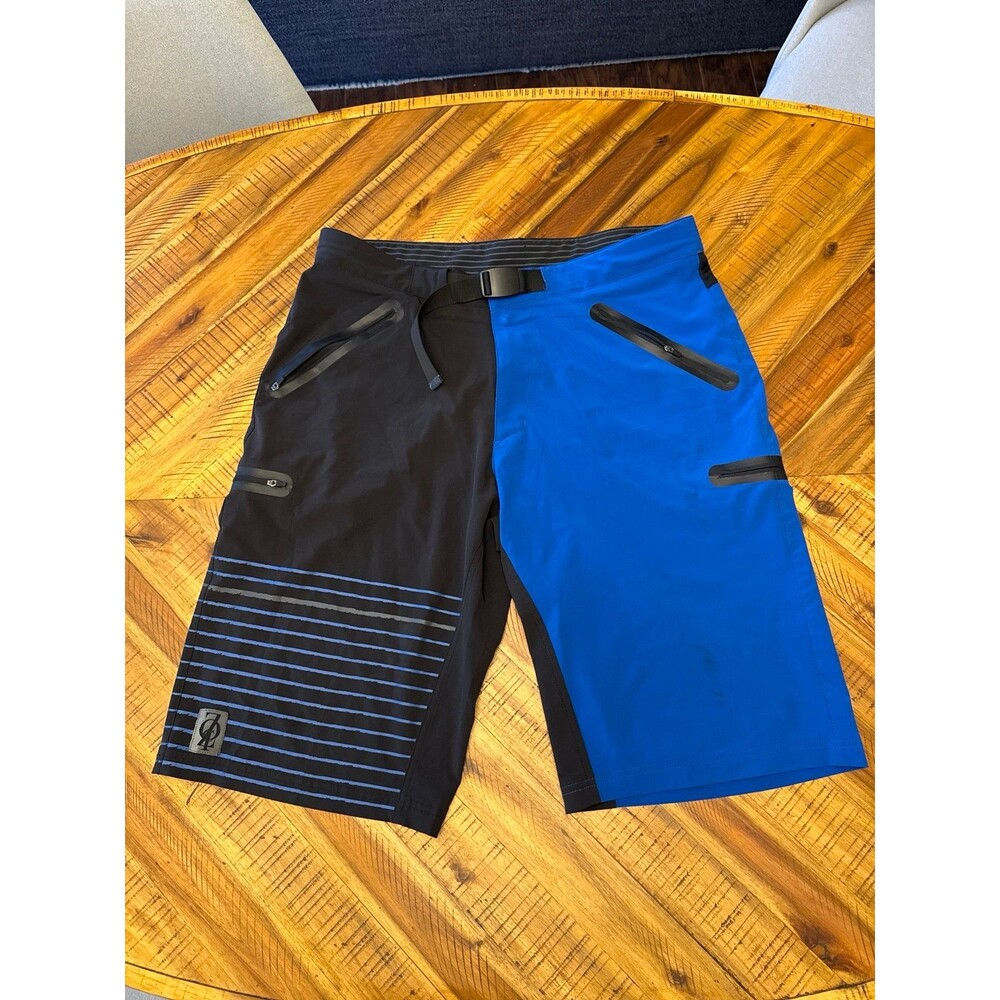 Zoic Ether MTB Shorts Mens XL Blue Linerless 14” Adjustable Belt 4 Zip Pockets